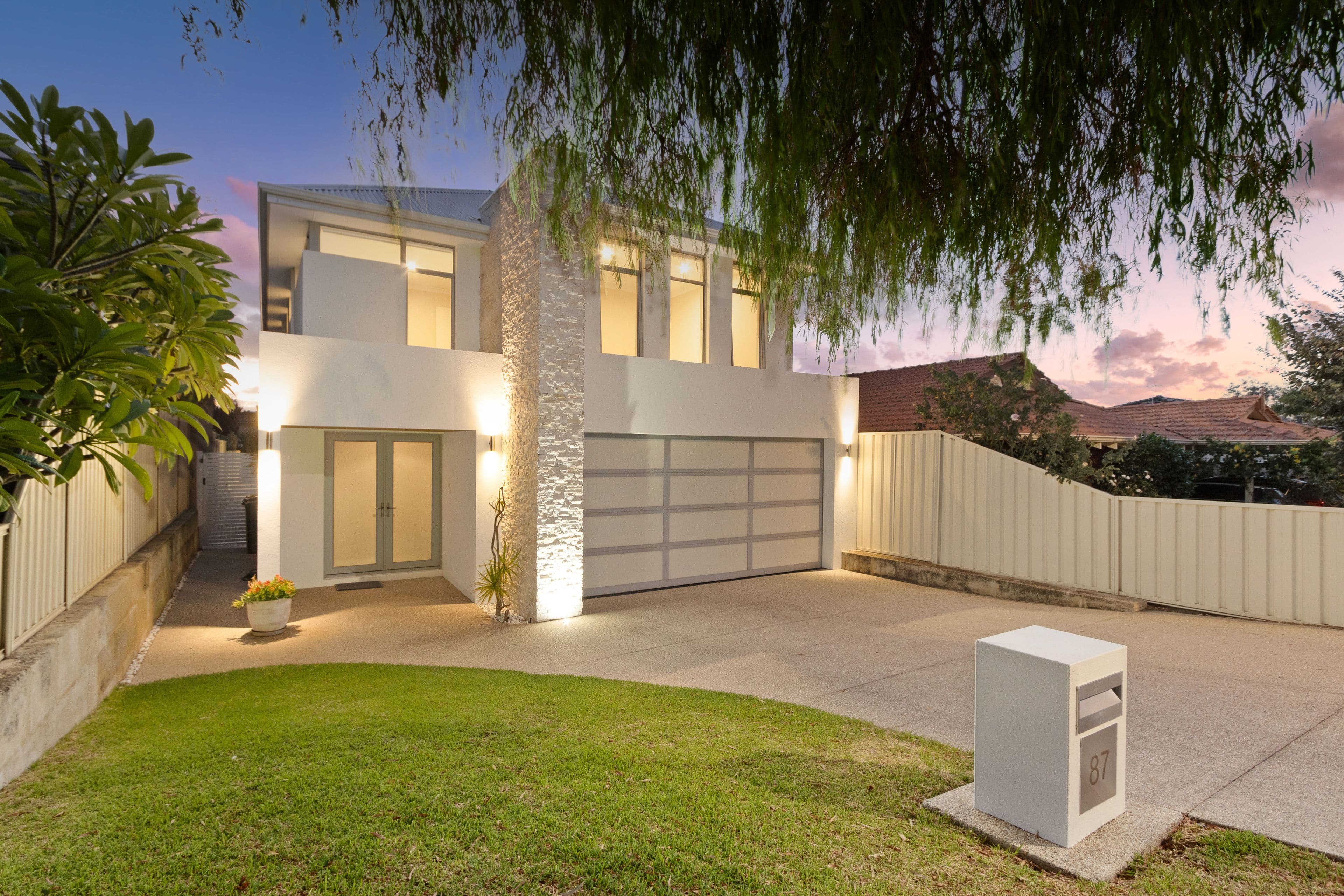 87 Welwyn Avenue, Salter Point WA 6152, Salter Point - Image 1