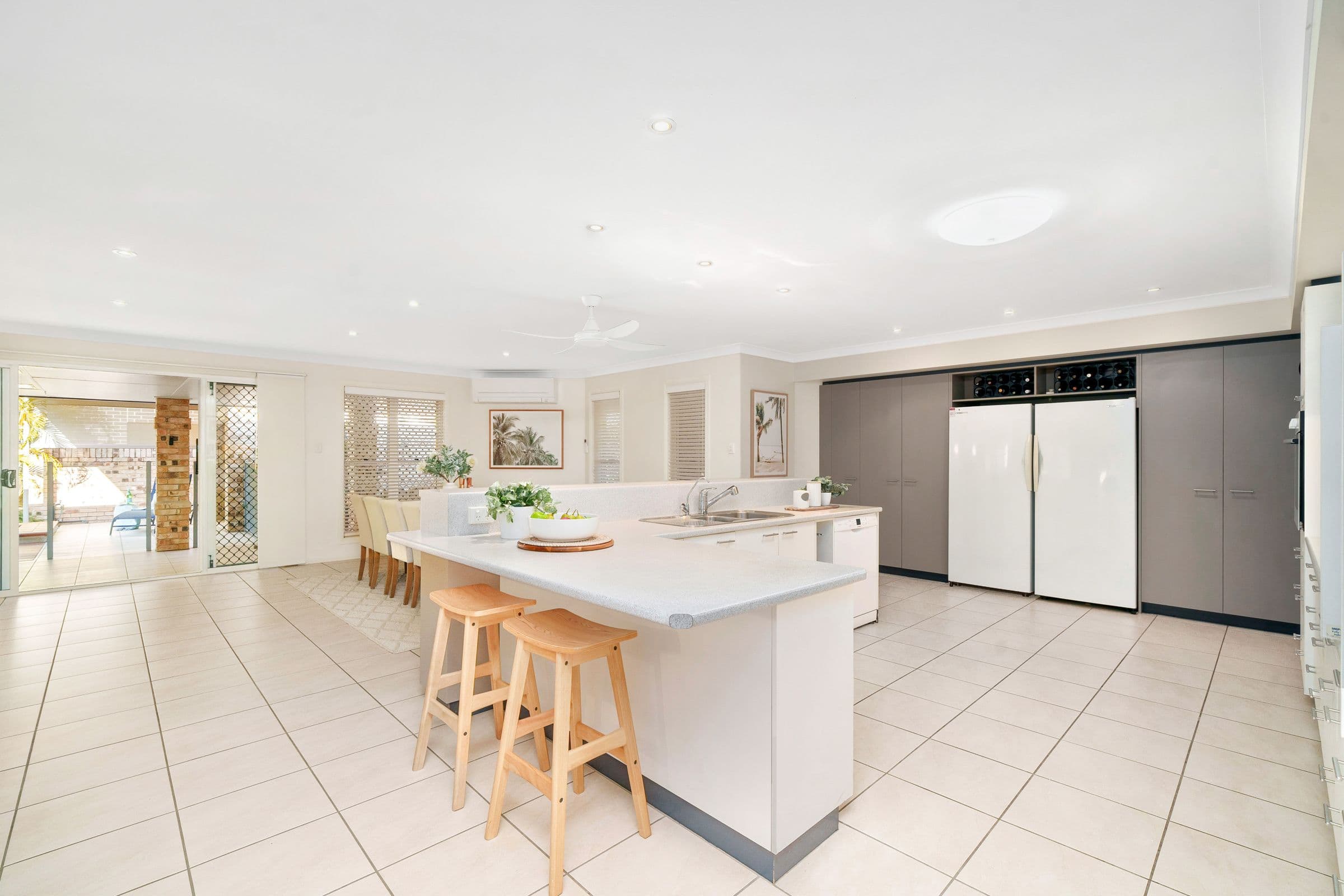 20 Kristen Court, Redcliffe QLD 4020, Redcliffe - Thumbnail 3