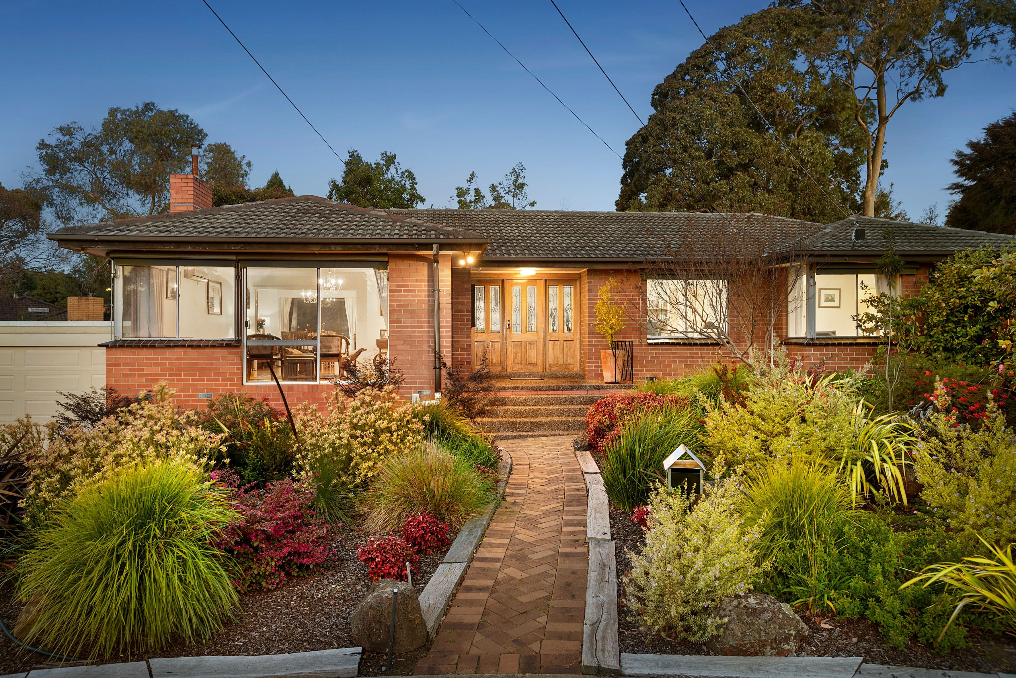 4 Marcella Court, Glen Waverley VIC 3150, Glen Waverley - Image 1