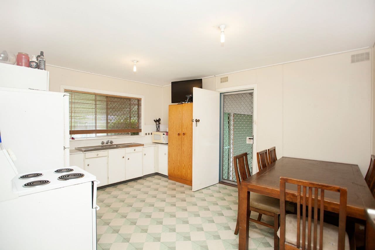 3 Arthur Avenue, Taree - Thumbnail 3