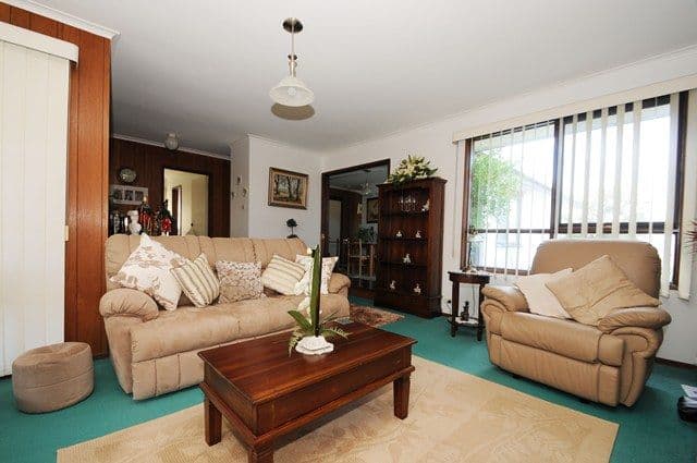12 Don Avenue, HOPPERS CROSSING VIC 3029, Hoppers Crossing - Thumbnail 6