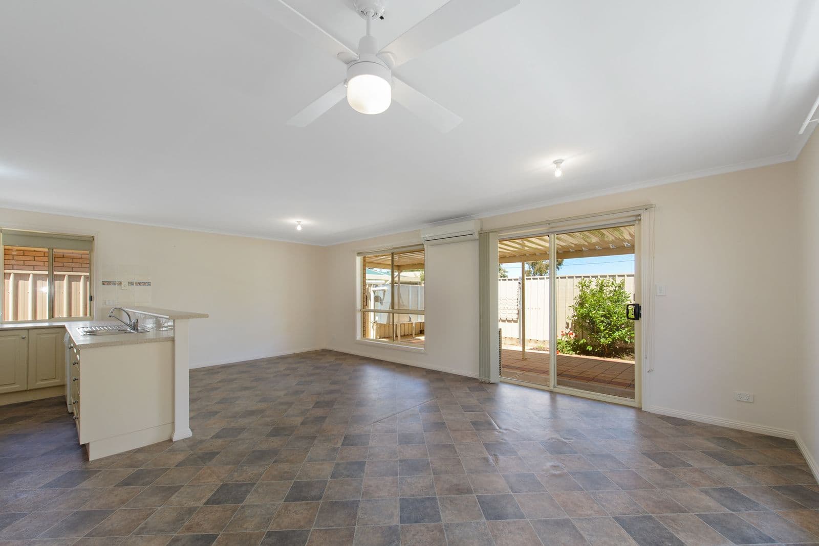 8 George Street, Balaklava SA 5461, Balaklava - Thumbnail 5