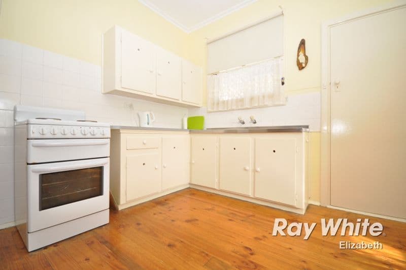 17 Burcombe Street, ELIZABETH VALE SA 5112, Elizabeth Vale - Thumbnail 5