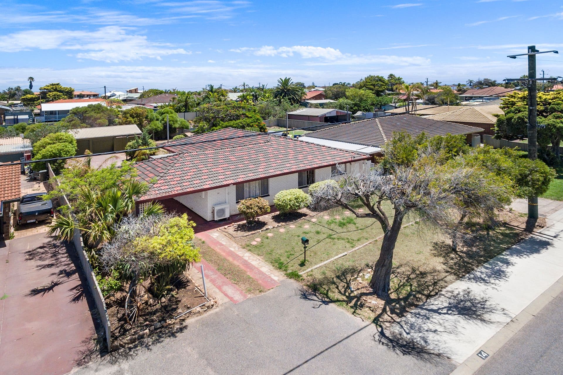 14 Paringa Street, Mount Tarcoola WA 6530, Mount Tarcoola - Image 1
