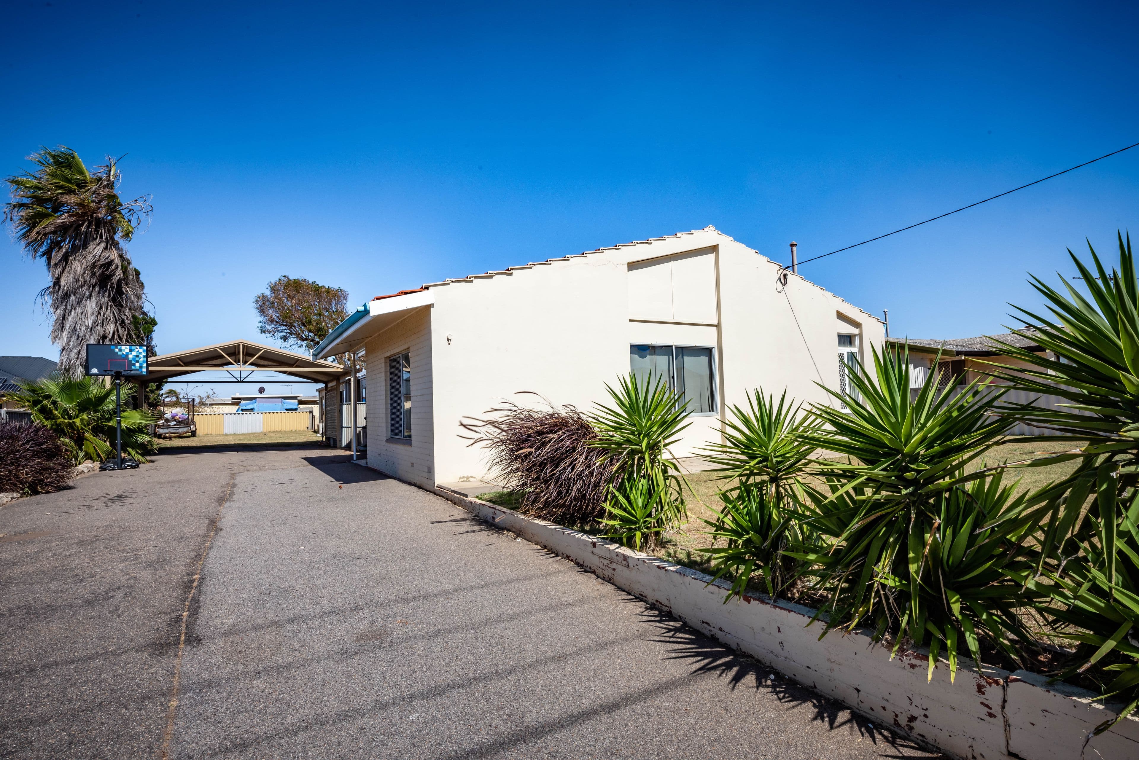 19 Maidstone Street, Mount Tarcoola WA 6530, Mount Tarcoola - Image 1