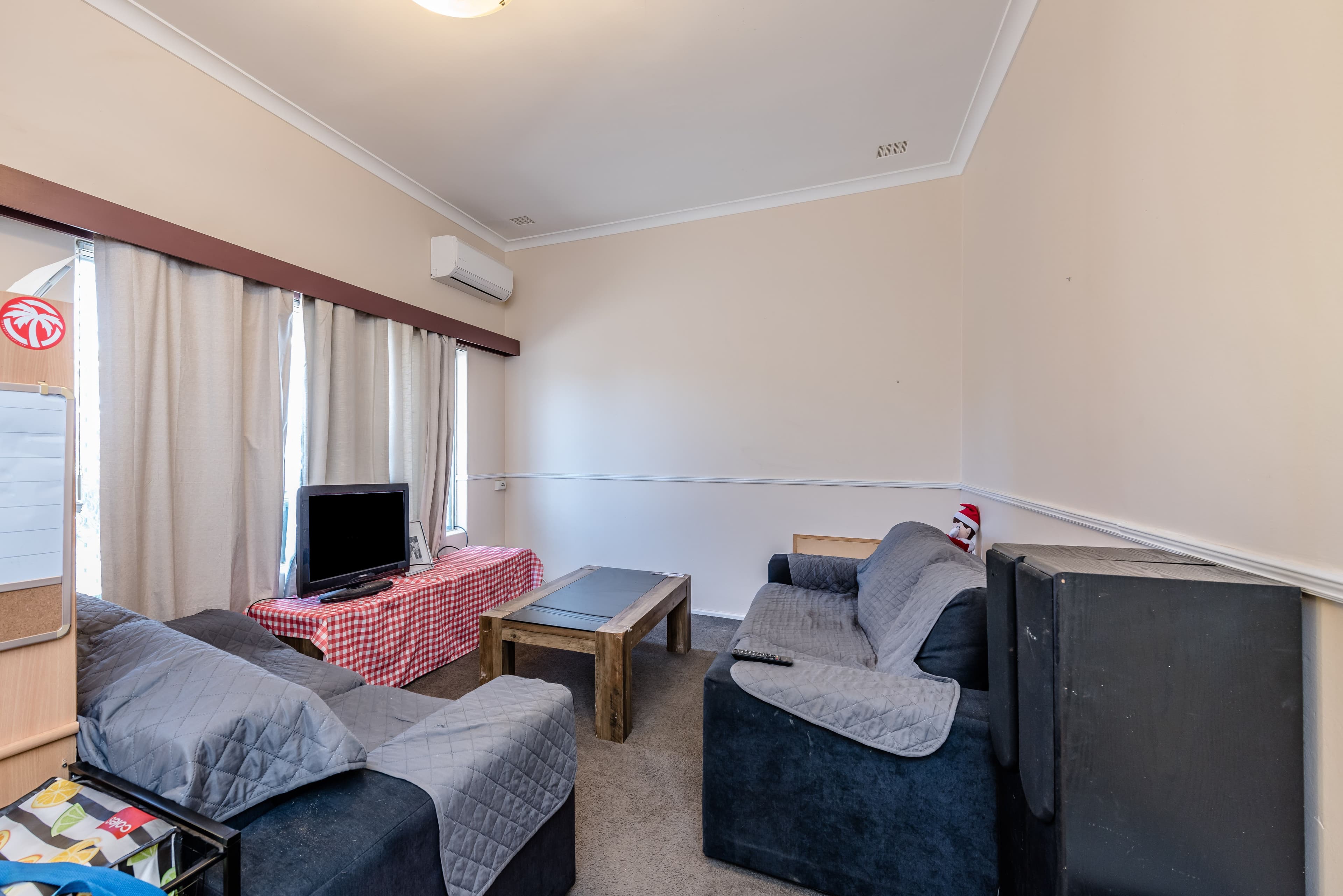 19 Maidstone Street, Mount Tarcoola WA 6530, Mount Tarcoola - Thumbnail 3