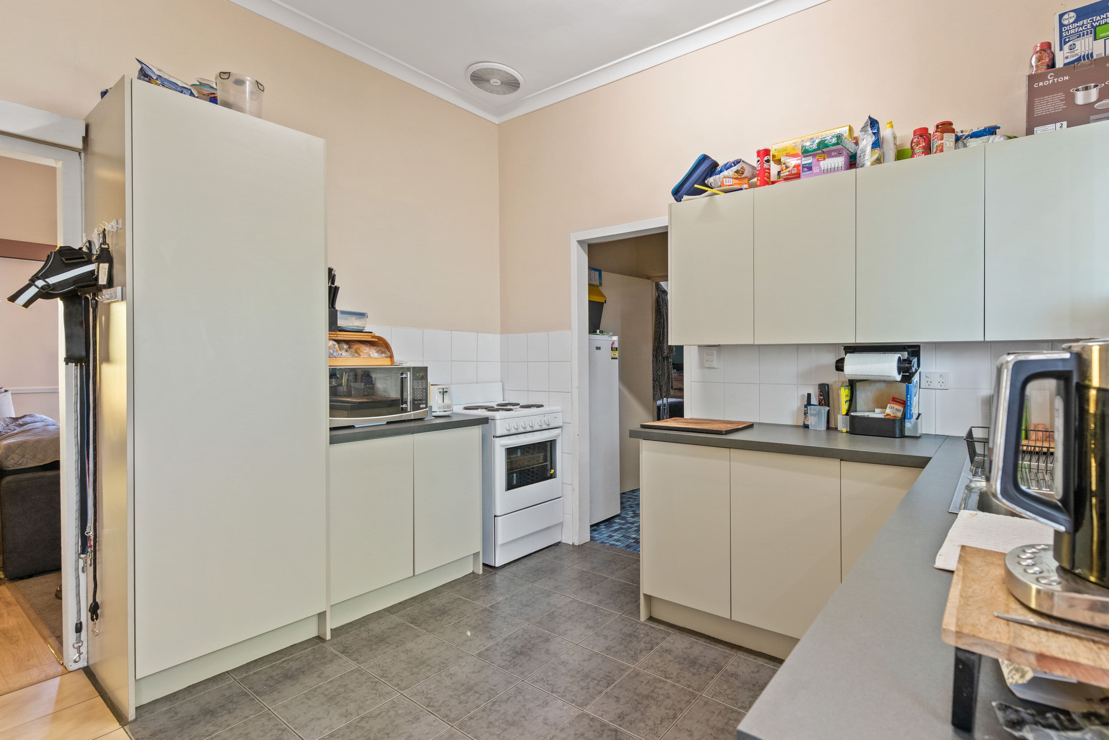 19 Maidstone Street, Mount Tarcoola WA 6530, Mount Tarcoola - Thumbnail 5