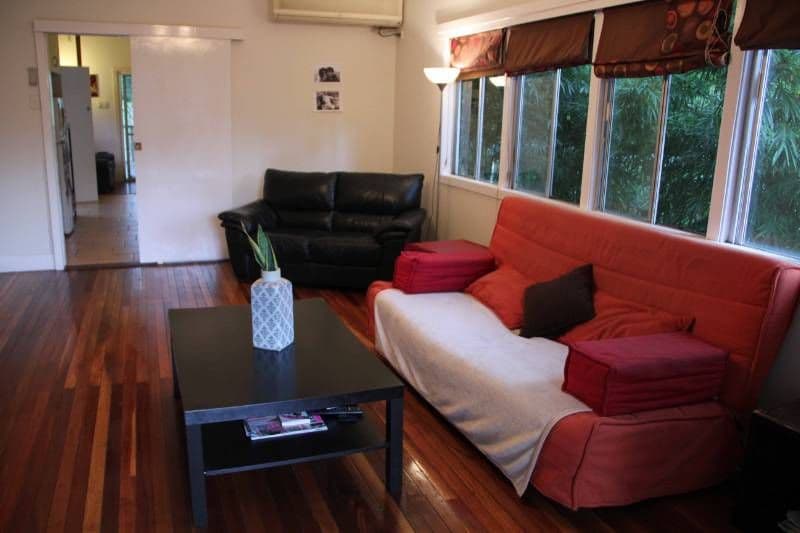 641 Waterworks Road, ASHGROVE QLD 4060, Ashgrove - Thumbnail 4