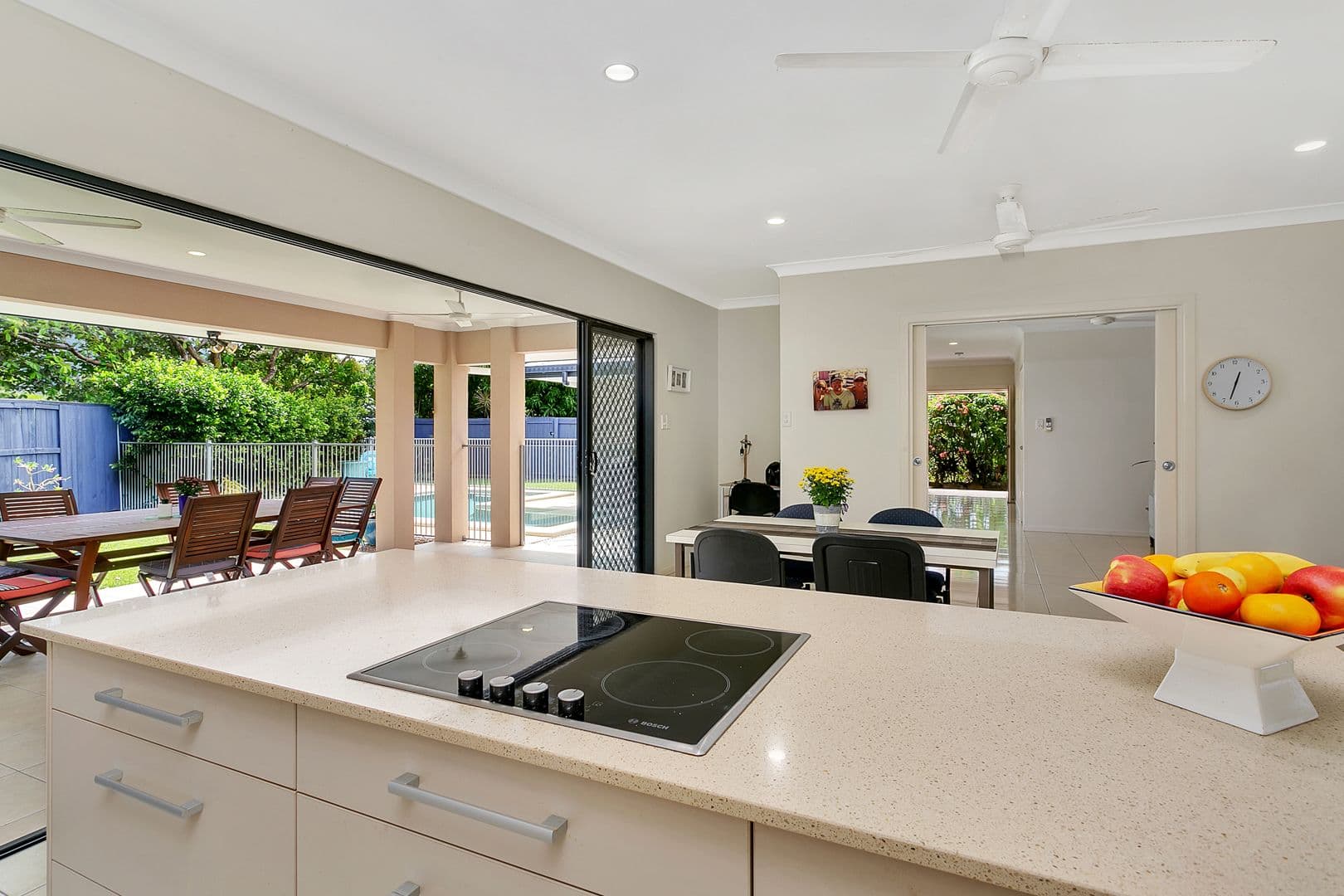21 McAlister Avenue, Kewarra Beach QLD 4879, Kewarra Beach - Thumbnail 3