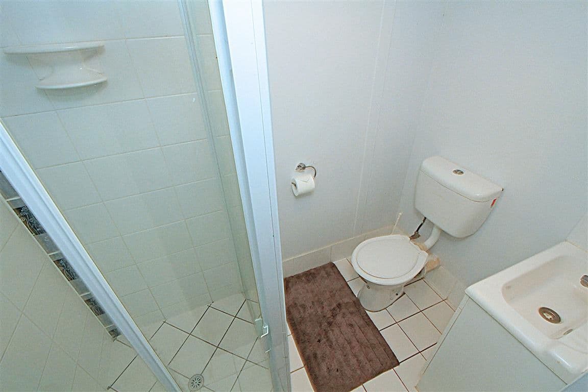 100 Buzacott Street, PARK AVENUE QLD 4701, Park Avenue - Thumbnail 8