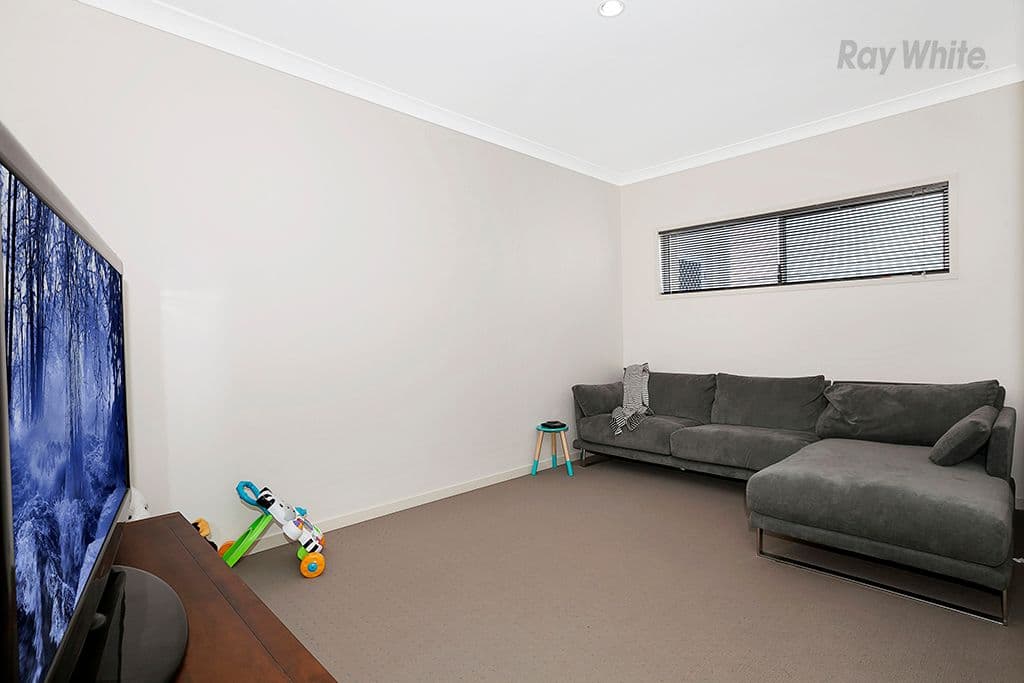 7 Troon Street, North Lakes QLD 4509, North Lakes - Thumbnail 6