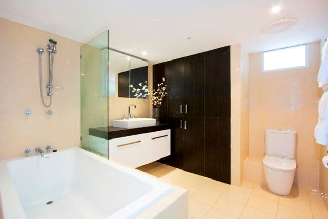 1 'Denver Court', 3580 Main Beach Parade, MAIN BEACH QLD 4217, Main Beach - Thumbnail 4