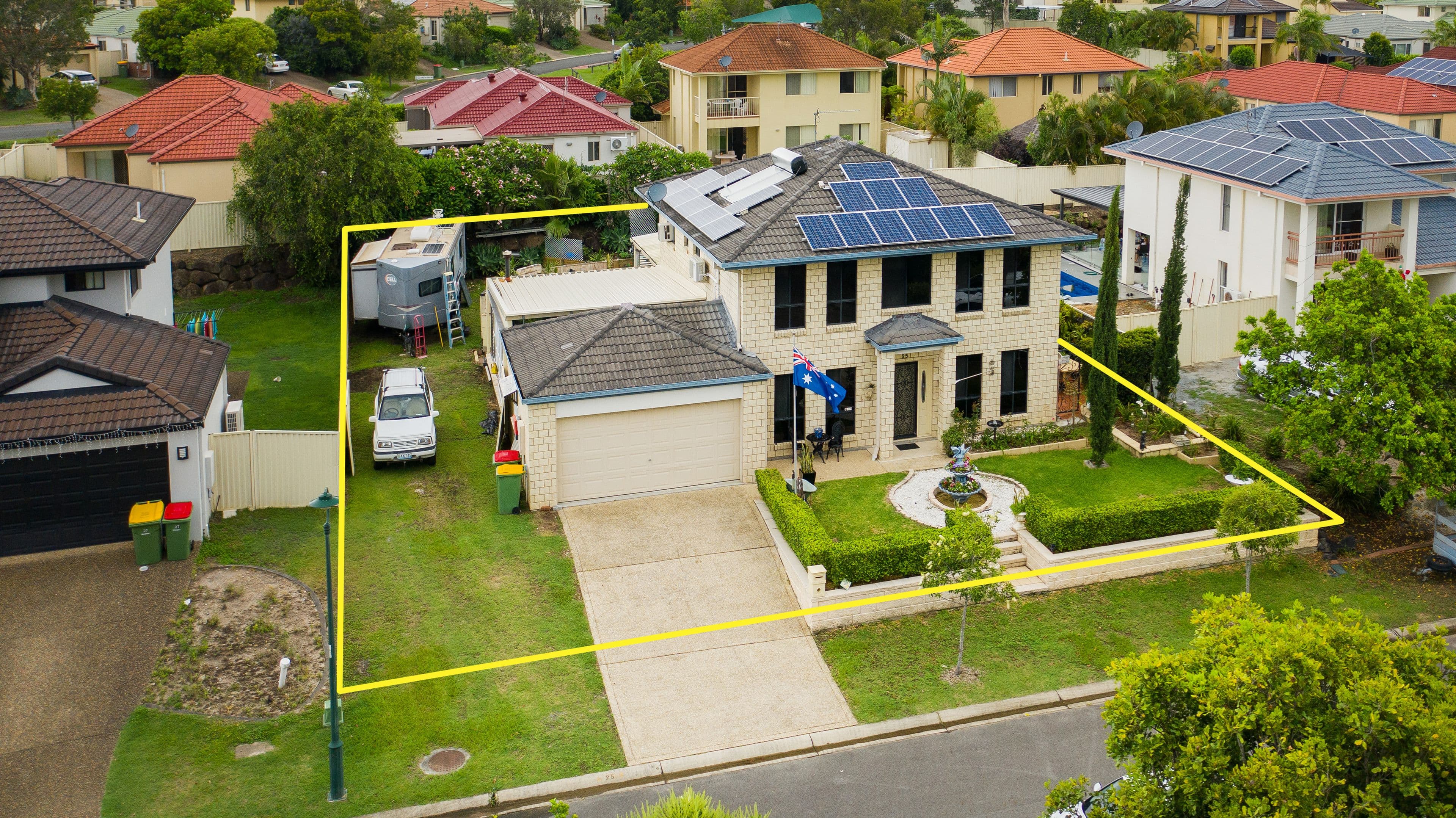 25 Tanzen Drive, Arundel QLD 4214, Arundel - Thumbnail 2