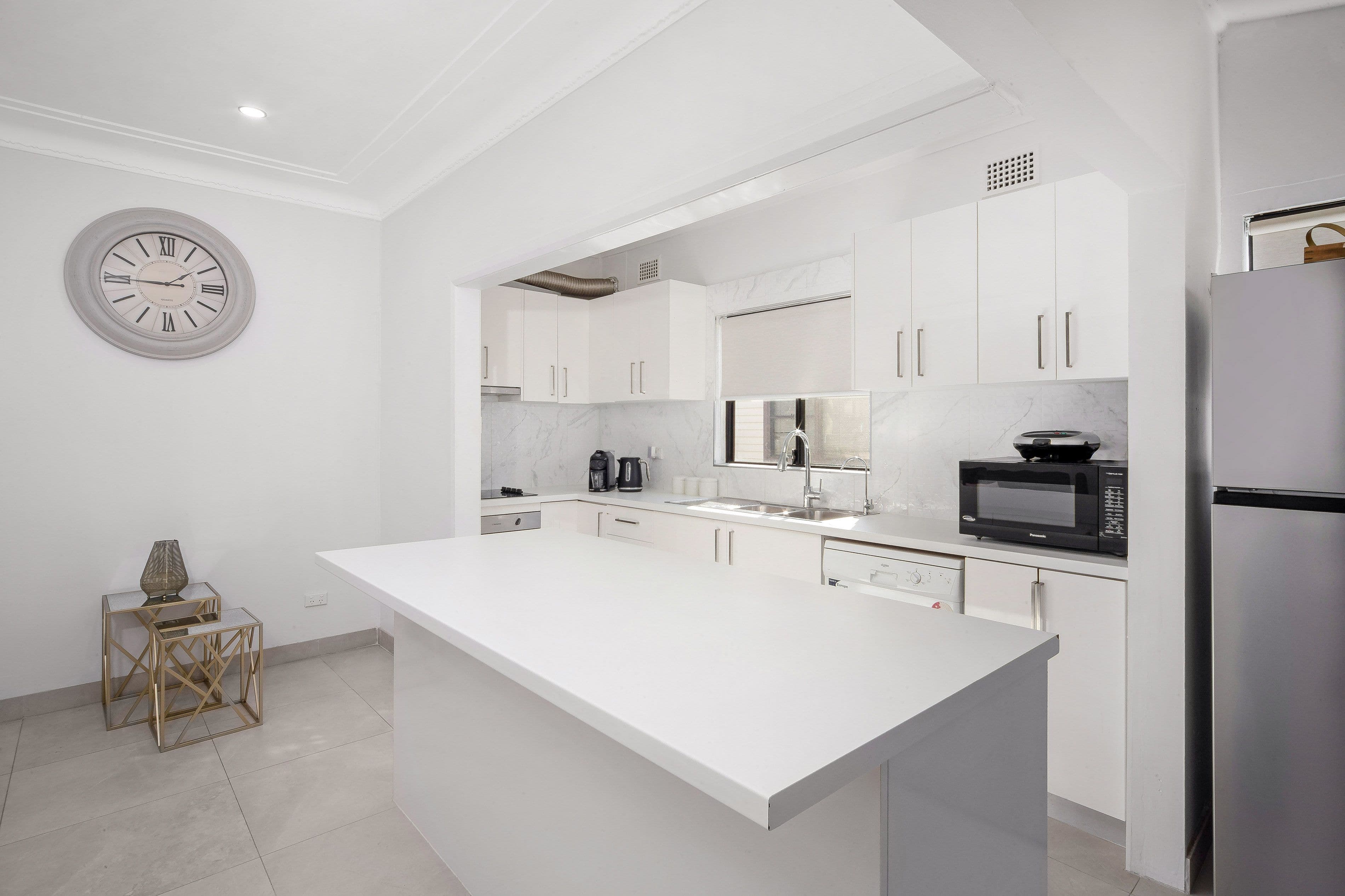 279 Roberts Road, Greenacre NSW 2190, Greenacre - Thumbnail 4