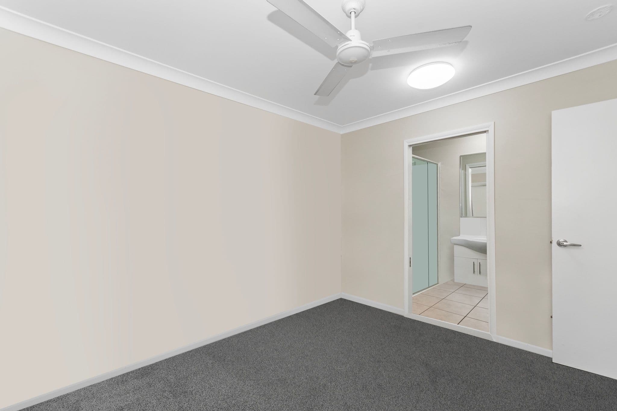 22 Riveredge Boulevard, Oonoonba QLD 4811, Oonoonba - Thumbnail 5
