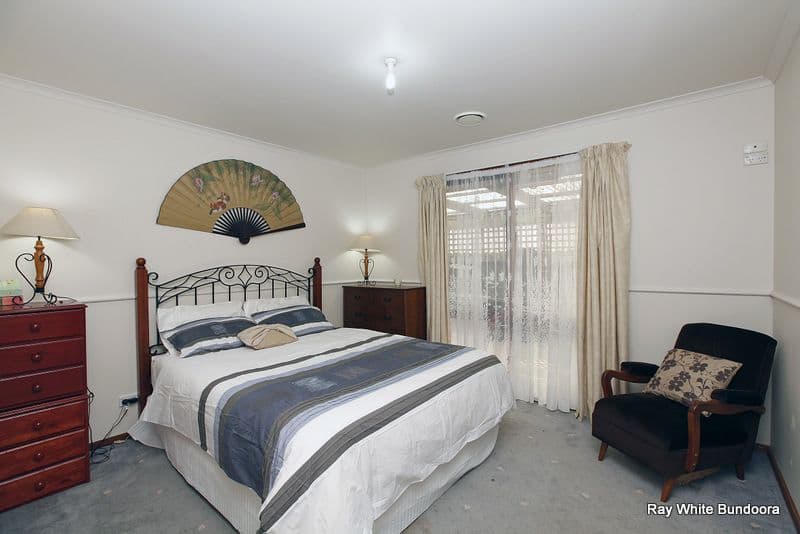121 Woolnough Drive, MILL PARK VIC 3082, Mill Park - Thumbnail 7
