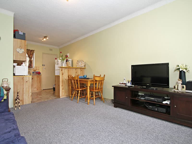 2/18 Auricchio Avenue, St Marys - Thumbnail 2