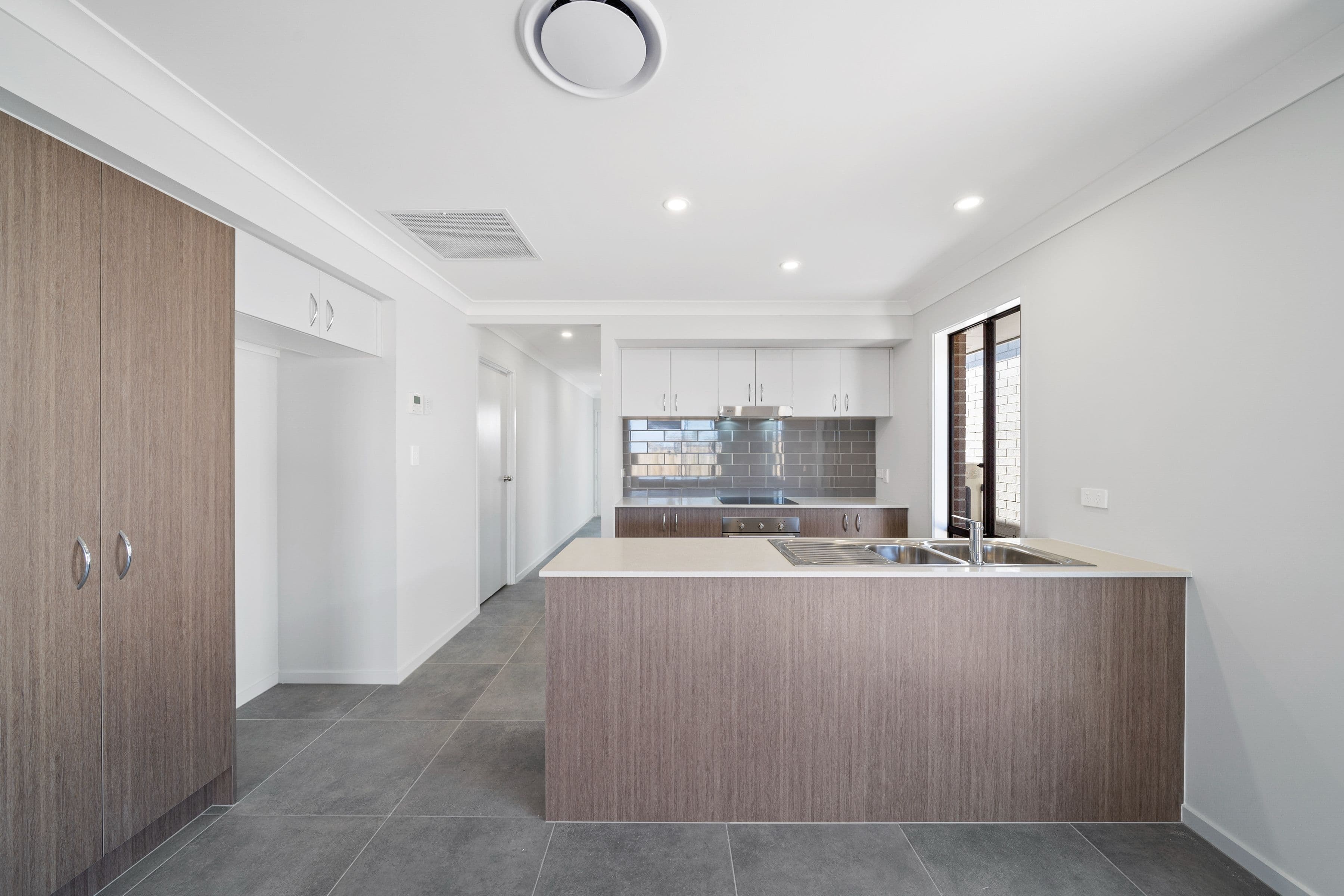 49 Snowdonia Crescent, Yarrabilba QLD 4207, Yarrabilba - Thumbnail 3