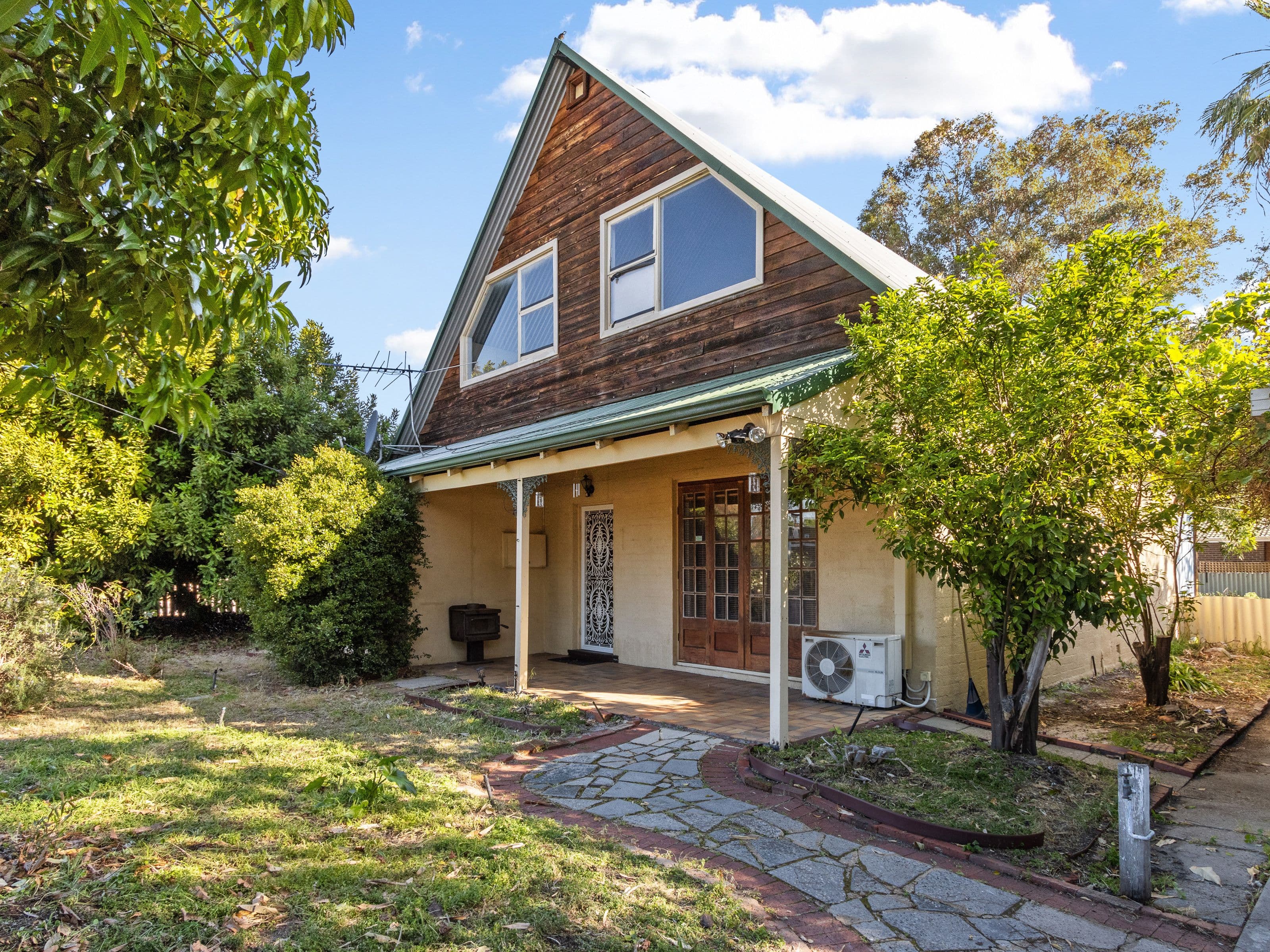 37 Streatham Street, Beckenham WA 6107, Beckenham - Thumbnail 2