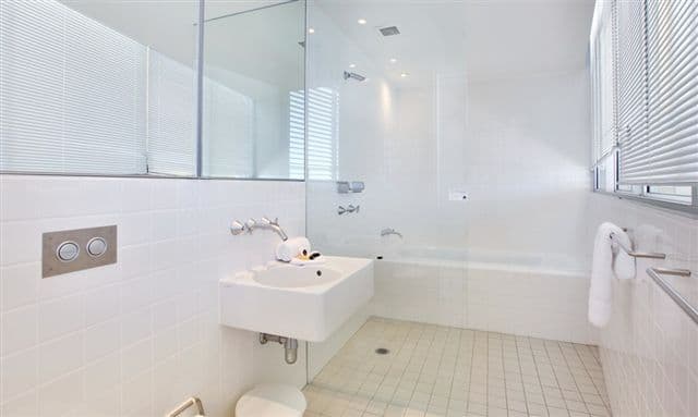 1502 'Air on Broadbeach' 159 Old Burleigh Road, Broadbeach QLD 4218, Broadbeach - Thumbnail 8