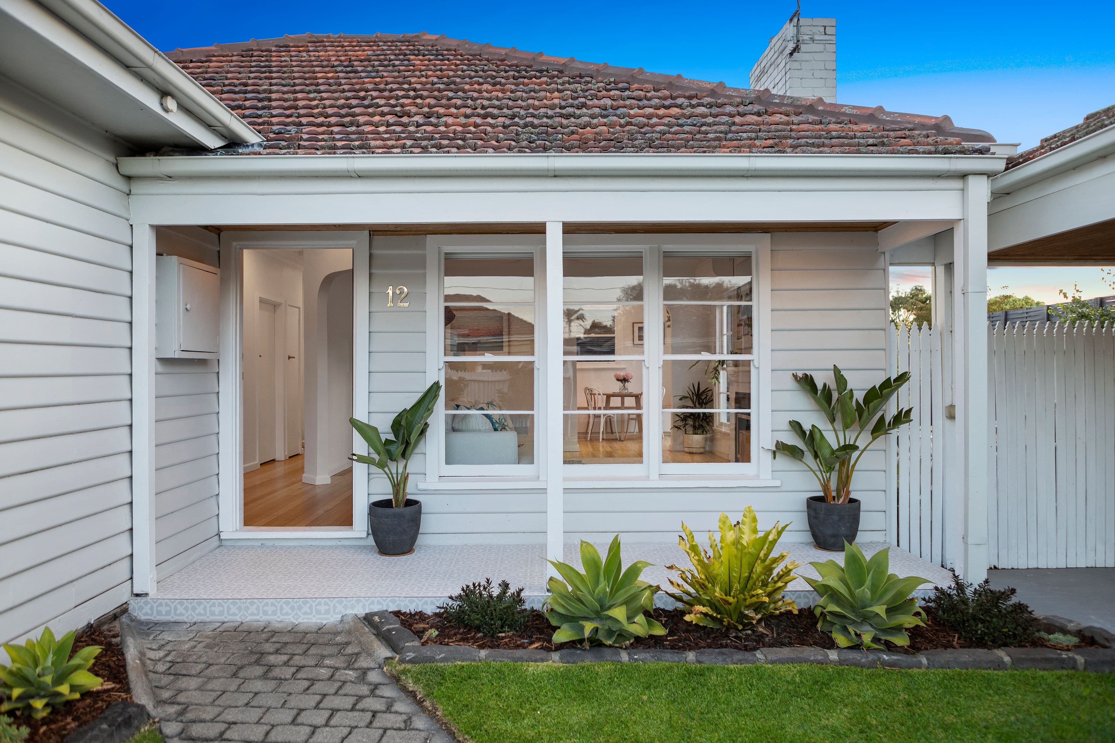 12 Booker Street, Cheltenham VIC 3192, Cheltenham - Thumbnail 2