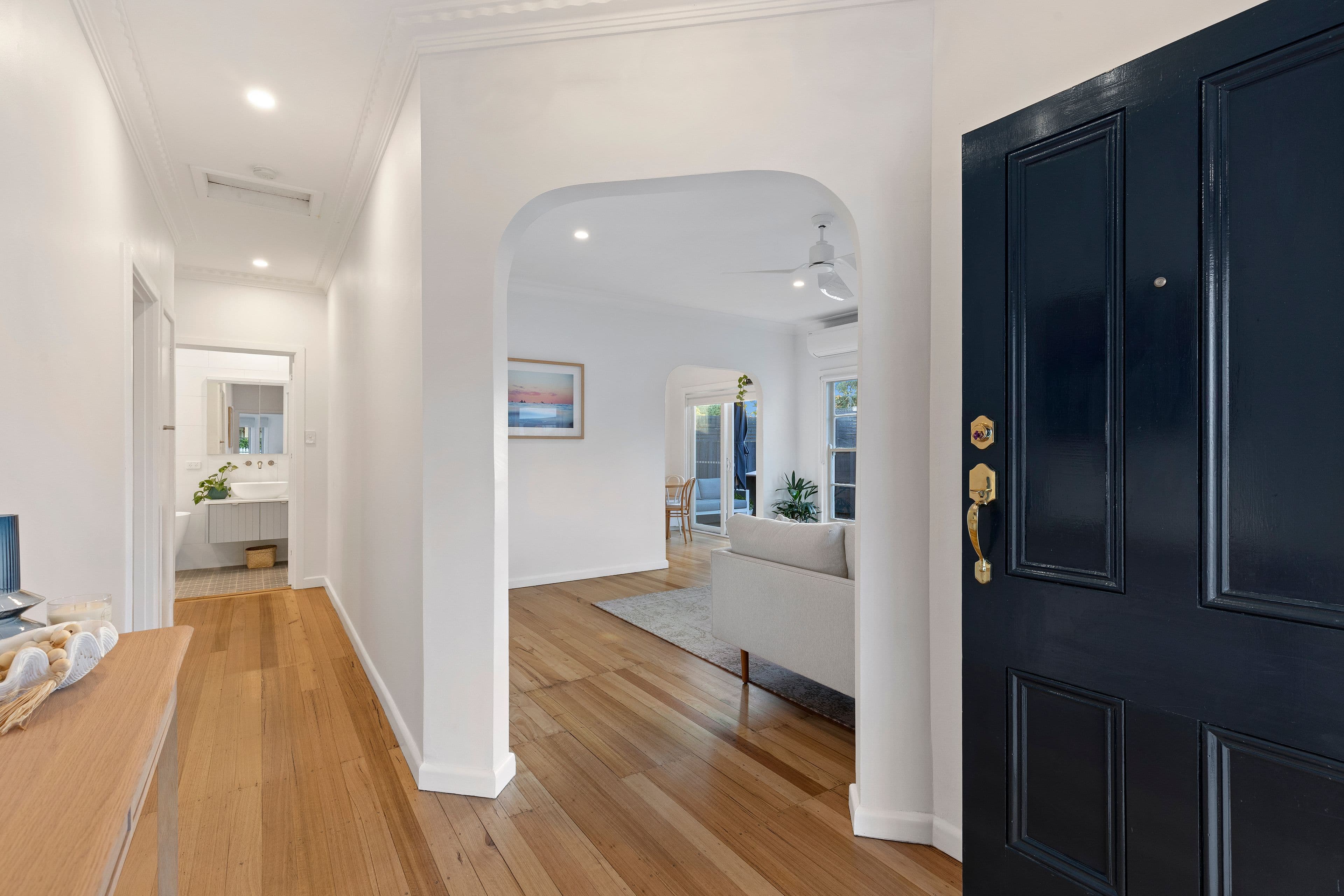 12 Booker Street, Cheltenham VIC 3192, Cheltenham - Thumbnail 3