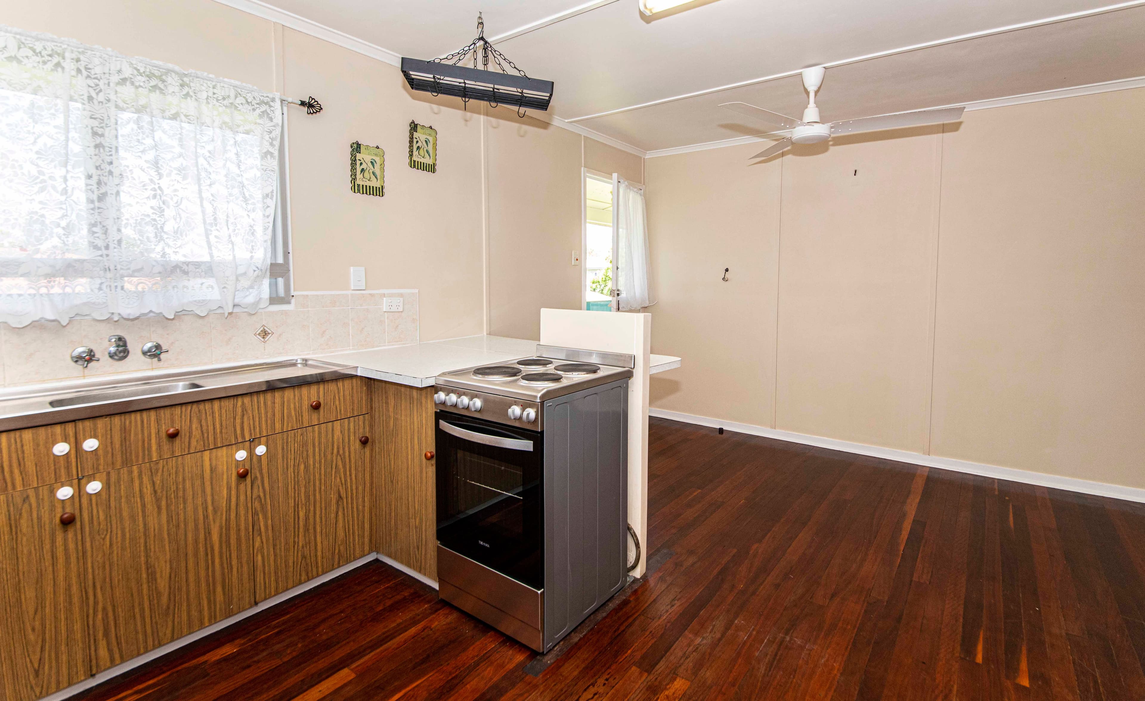 33 Smith Street, Maryborough QLD 4650, Maryborough - Thumbnail 7