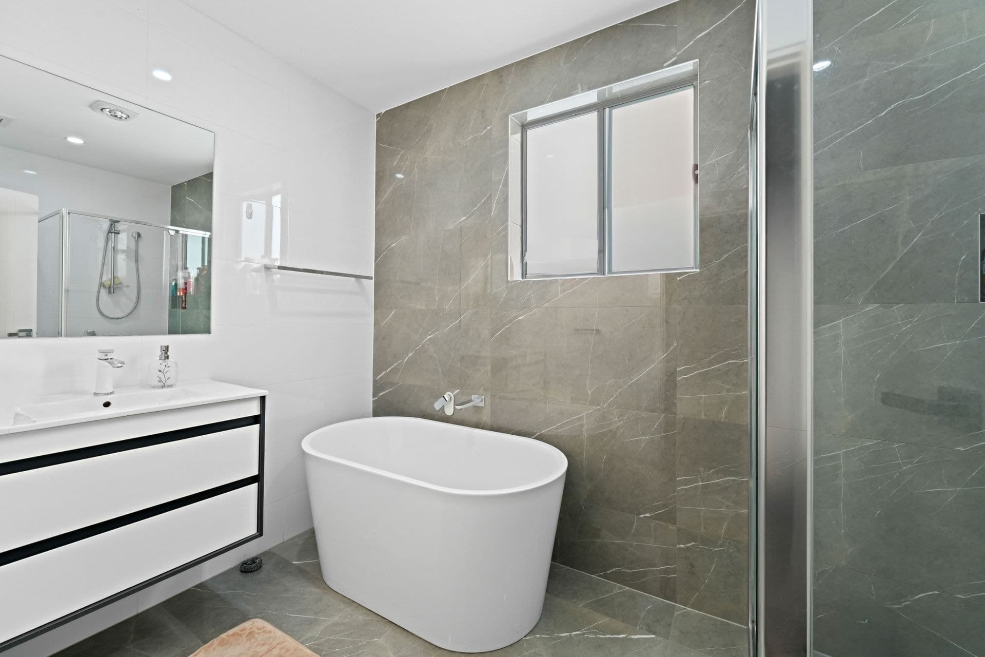 1 Cardigan Road, Greenacre, NSW, 2190, Greenacre - Thumbnail 7