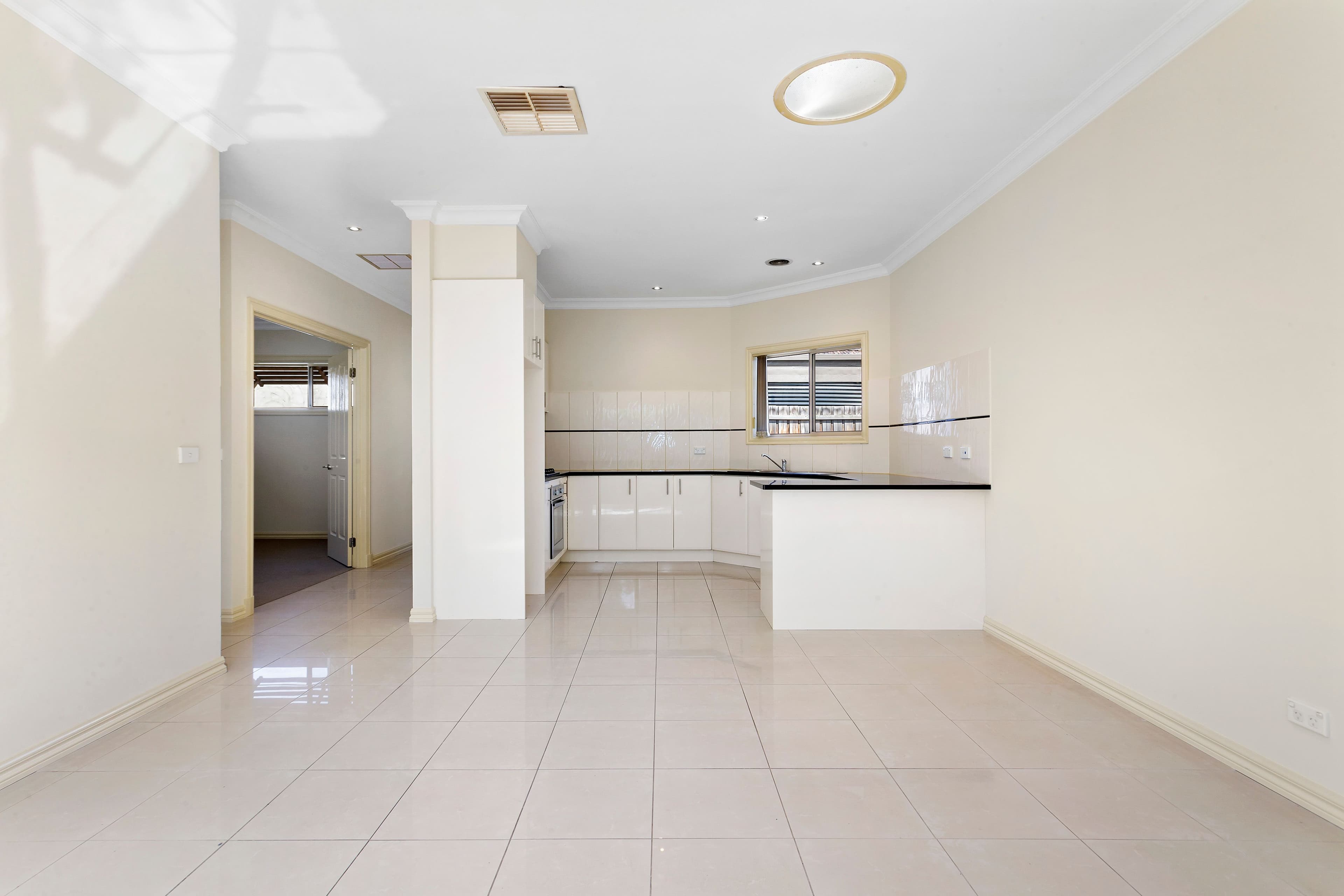 11 Central Avenue, Thomastown VIC 3074, Thomastown - Thumbnail 8