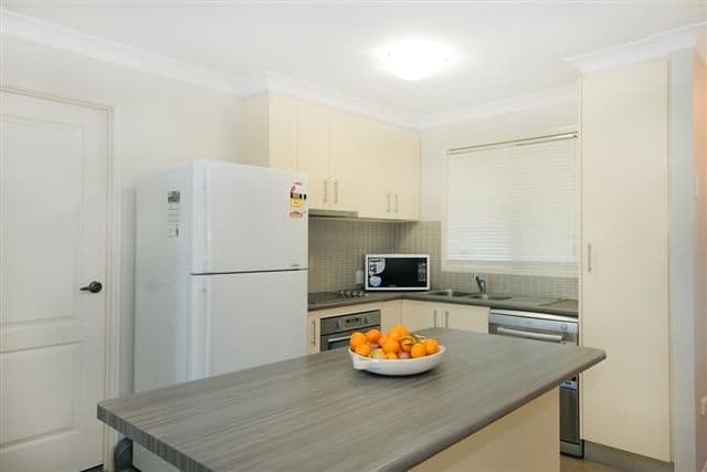 30 Gipps Street, DRAYTON QLD 4350, Drayton - Thumbnail 2