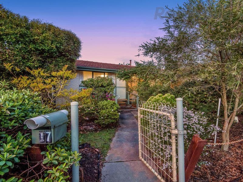 17 Karingal Drive, Frankston VIC 3199, Frankston - Image 1