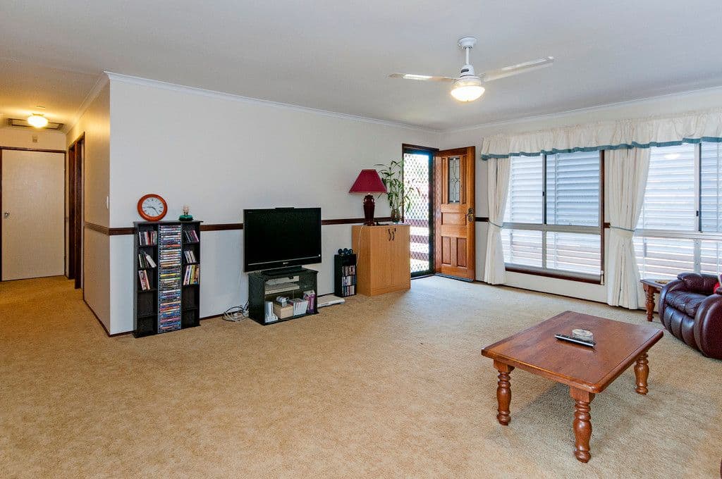 22 Flinders Street, REDBANK PLAINS QLD 4301, Redbank Plains - Thumbnail 4