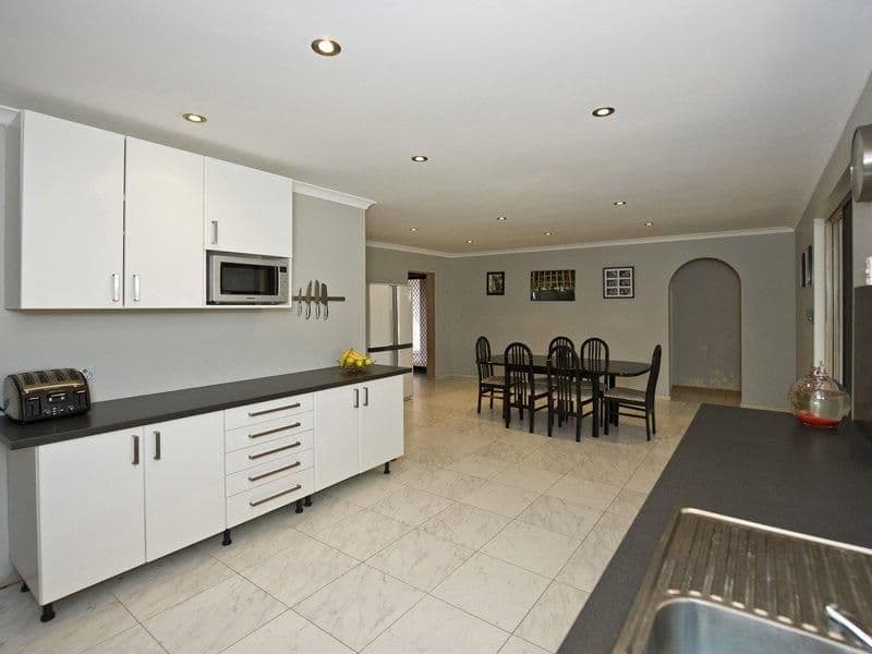 54 Lindisfarne Way, BALCATTA WA 6021, Balcatta - Thumbnail 5
