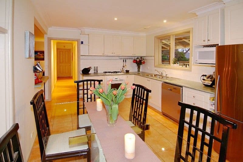 5 Glenara Court, BUNDOORA VIC 3083, Bundoora - Thumbnail 4