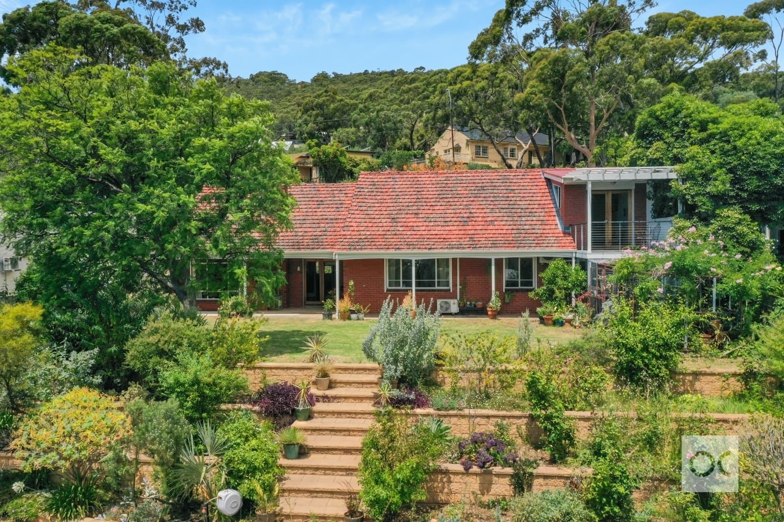 18 Seaview Road, Lynton - Thumbnail 2