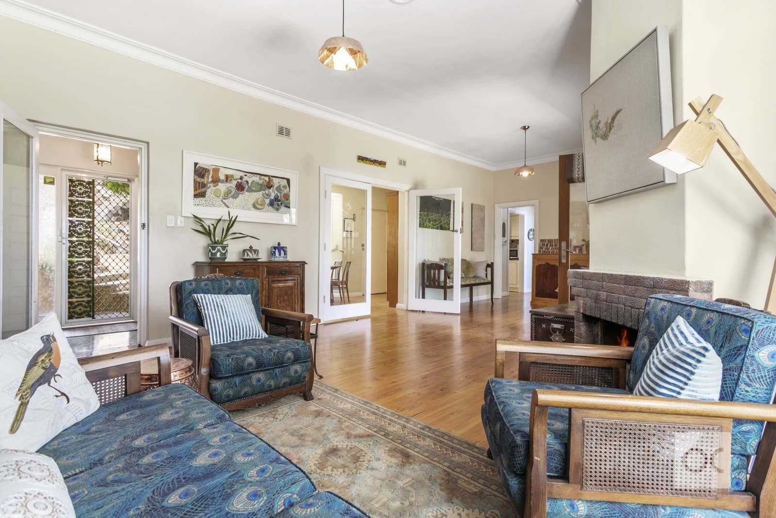 18 Seaview Road, Lynton - Thumbnail 3