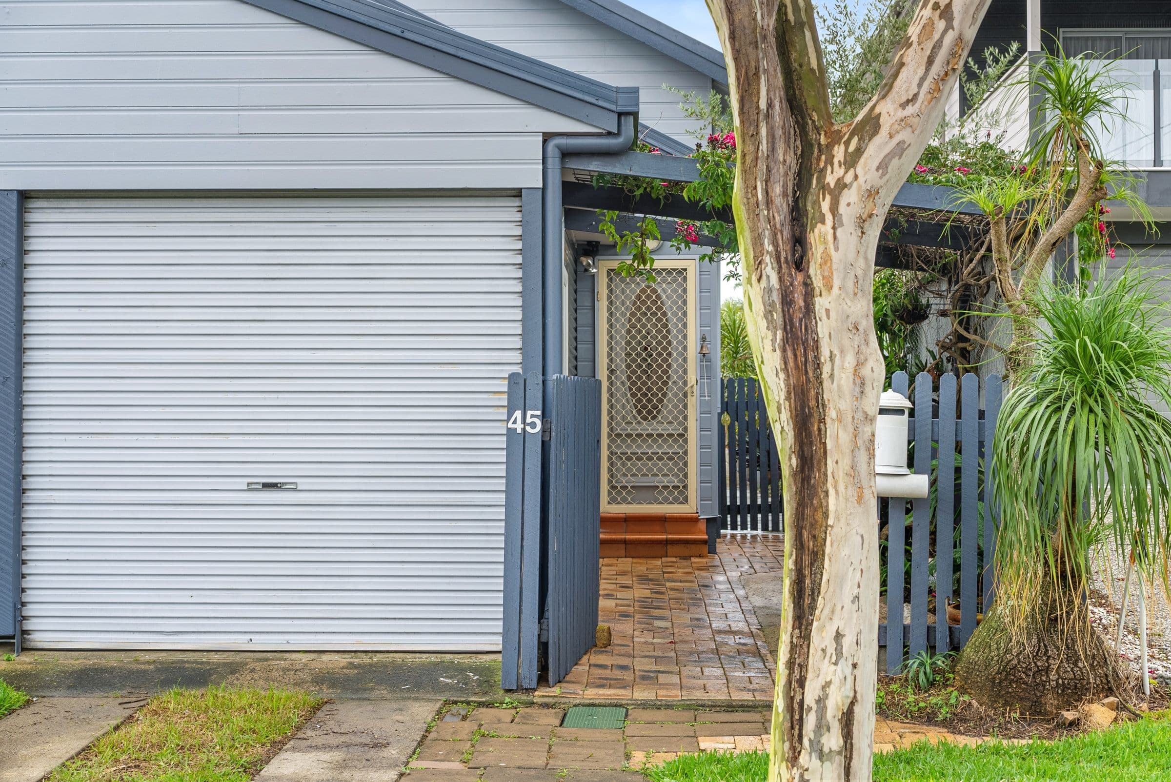 45 Dover Road, Margate QLD 4019, Margate - Thumbnail 2