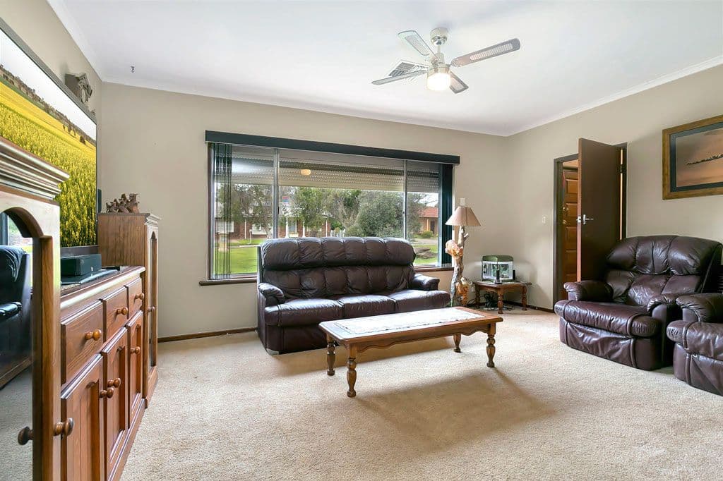 23 Grazing Avenue, Morphett Vale SA 5162, Morphett Vale - Thumbnail 2