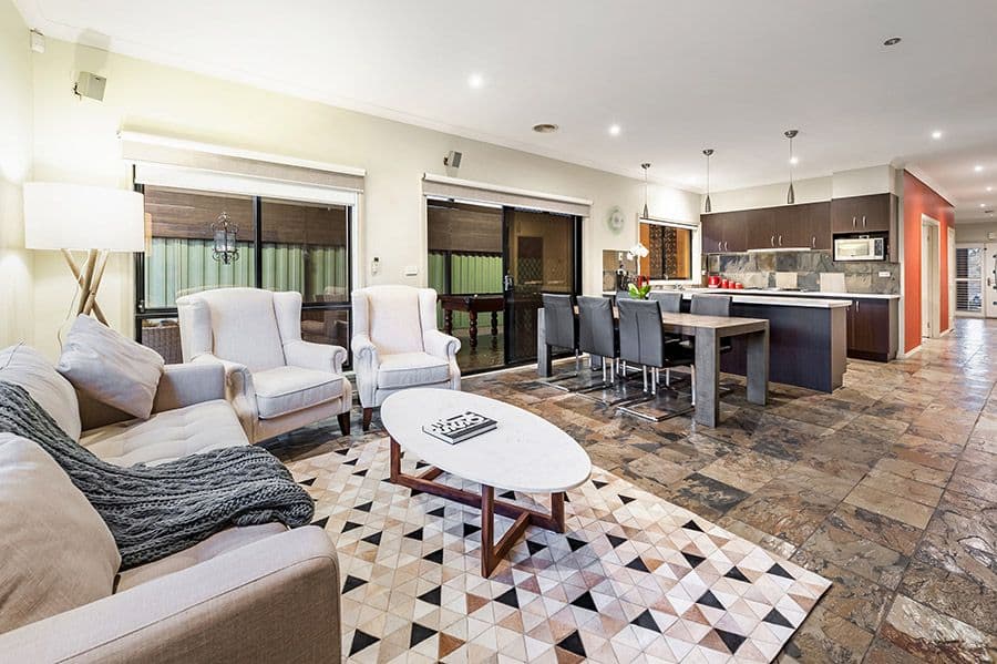 110 Malcolm Creek Parade, Craigieburn VIC 3064, Craigieburn - Thumbnail 3