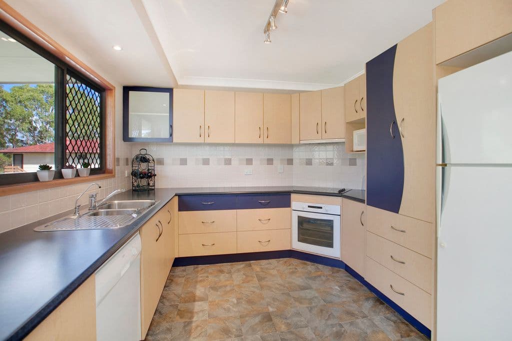 20 Bay Breeze Avenue, THORNLANDS QLD 4164, Thornlands - Image 1