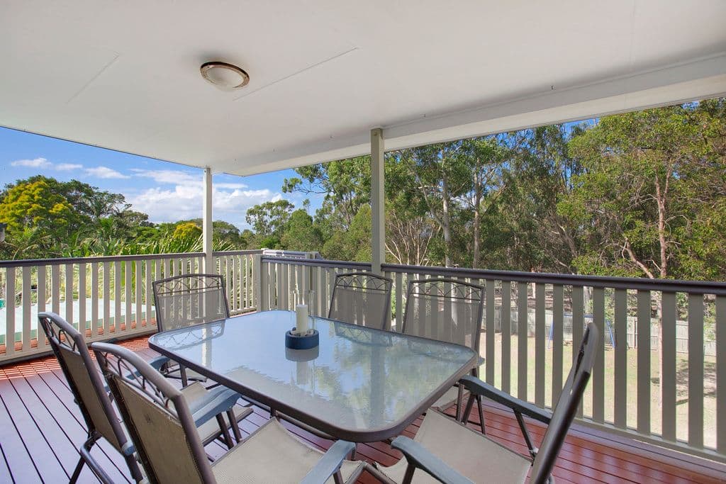 20 Bay Breeze Avenue, THORNLANDS QLD 4164, Thornlands - Thumbnail 2