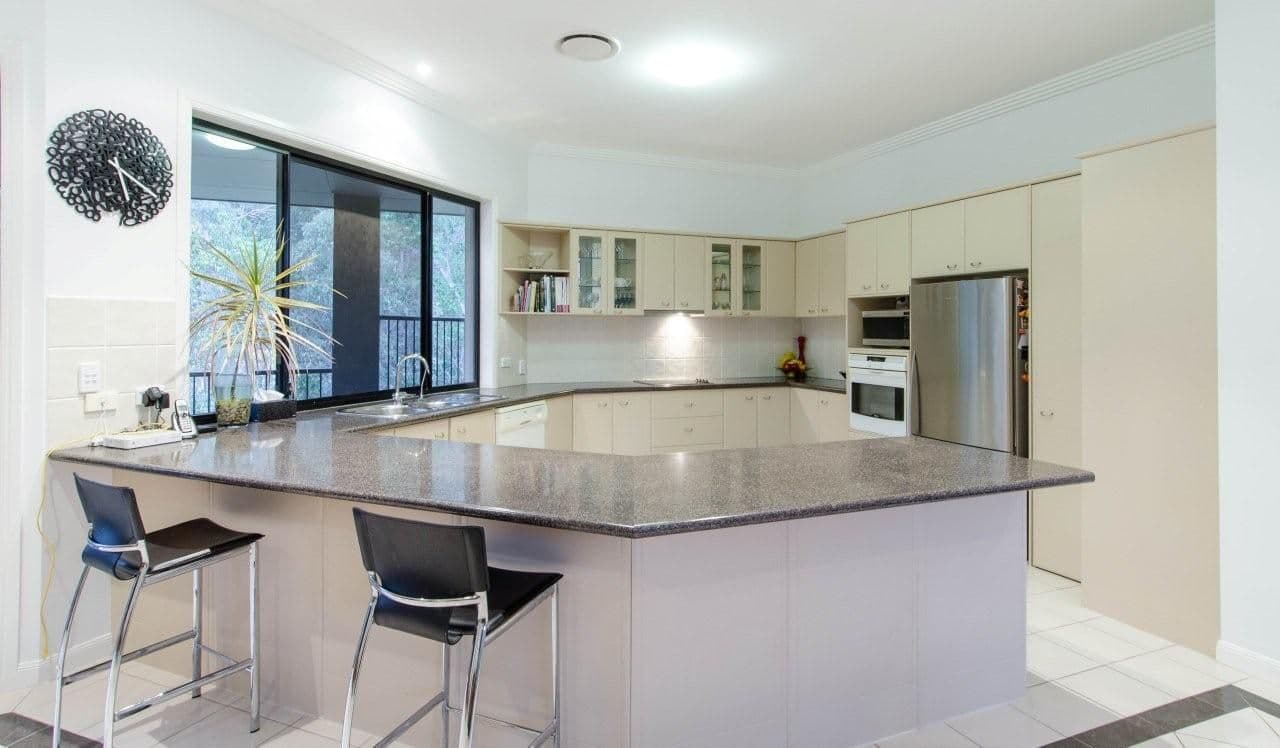 10 Coral Coast Drive, TALLAI QLD 4213, Tallai - Thumbnail 8