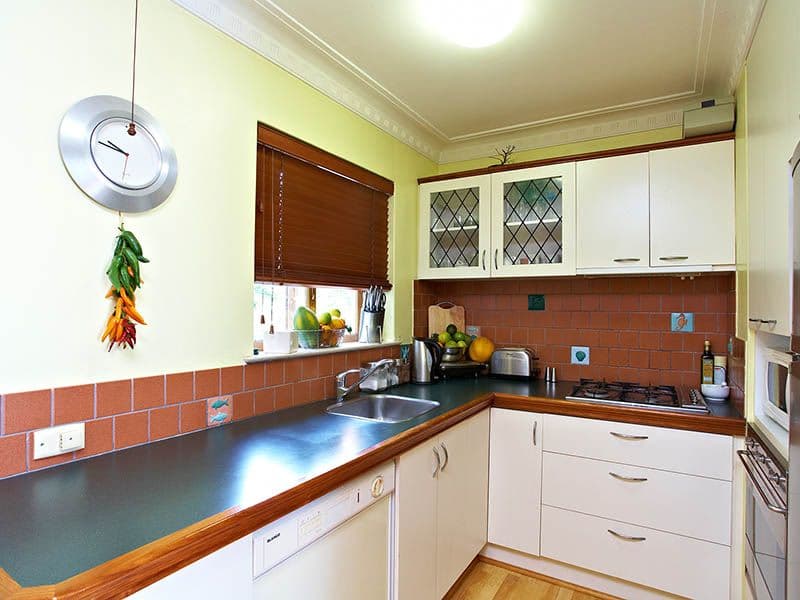 10 Belgrave Street, RED HILL QLD 4059, Red Hill - Thumbnail 4