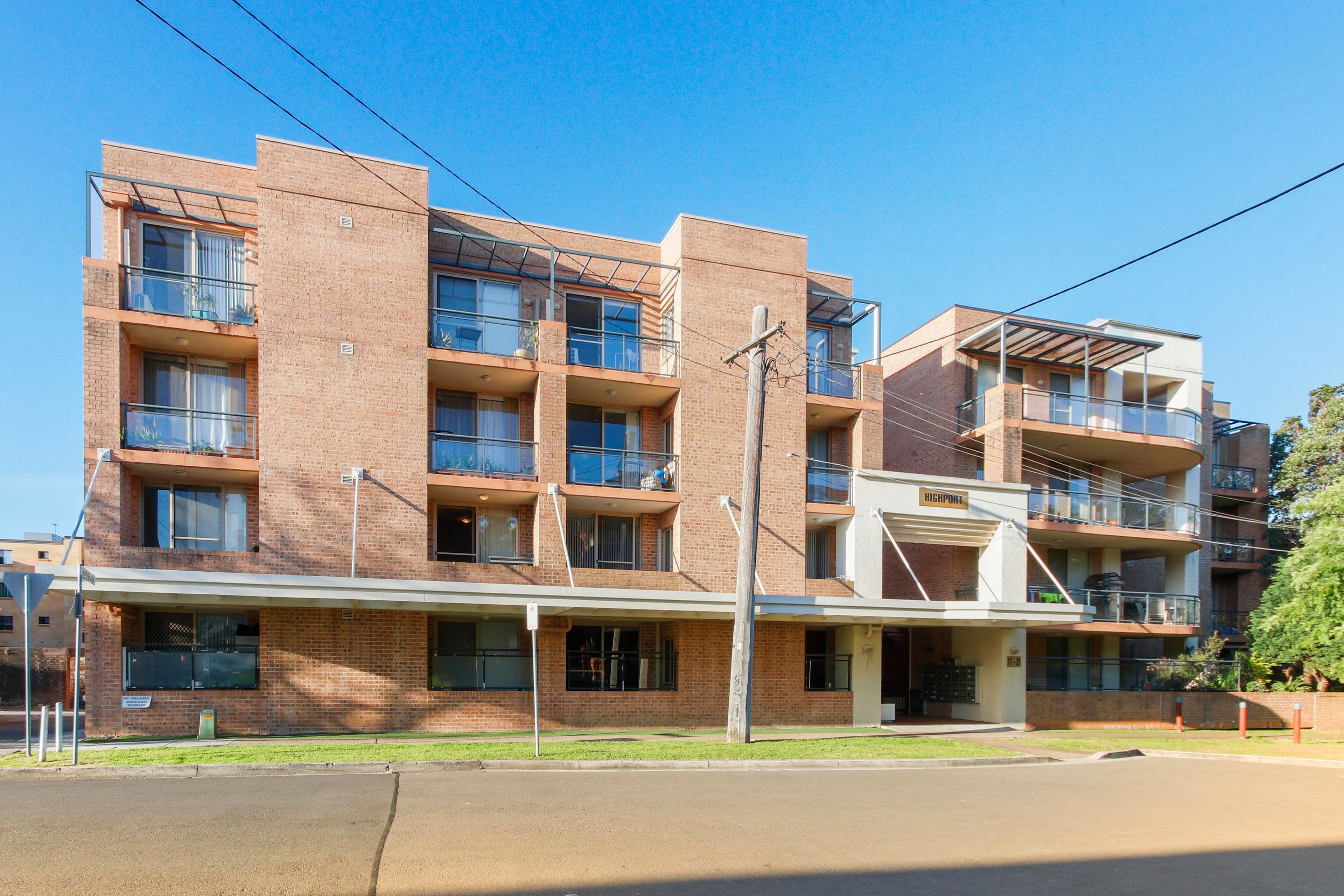 17-21 Mansfield Avenue, Caringbah NSW 2229, Caringbah - Image 1