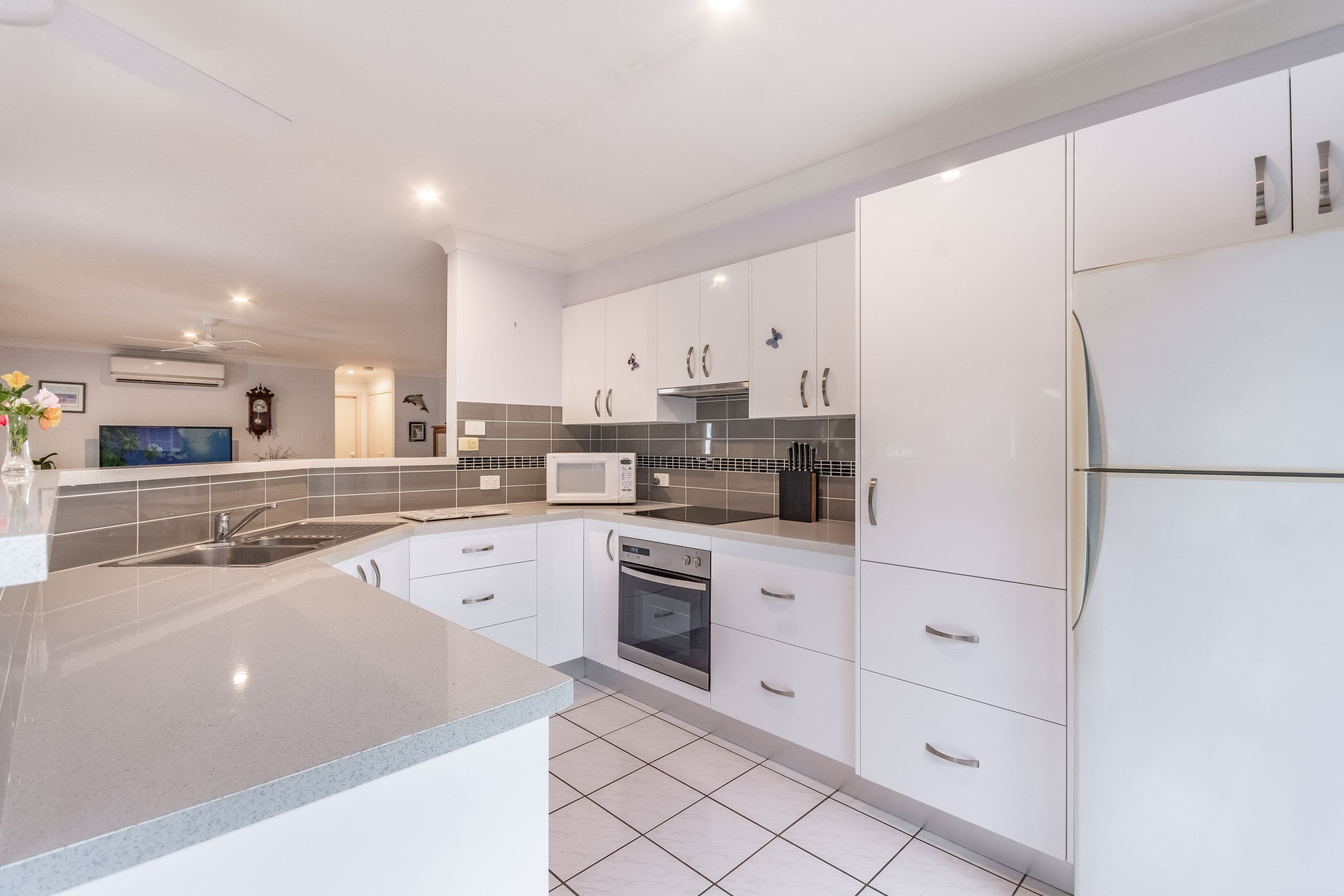 182 Yamba Road, Yamba NSW 2464, Yamba - Thumbnail 2