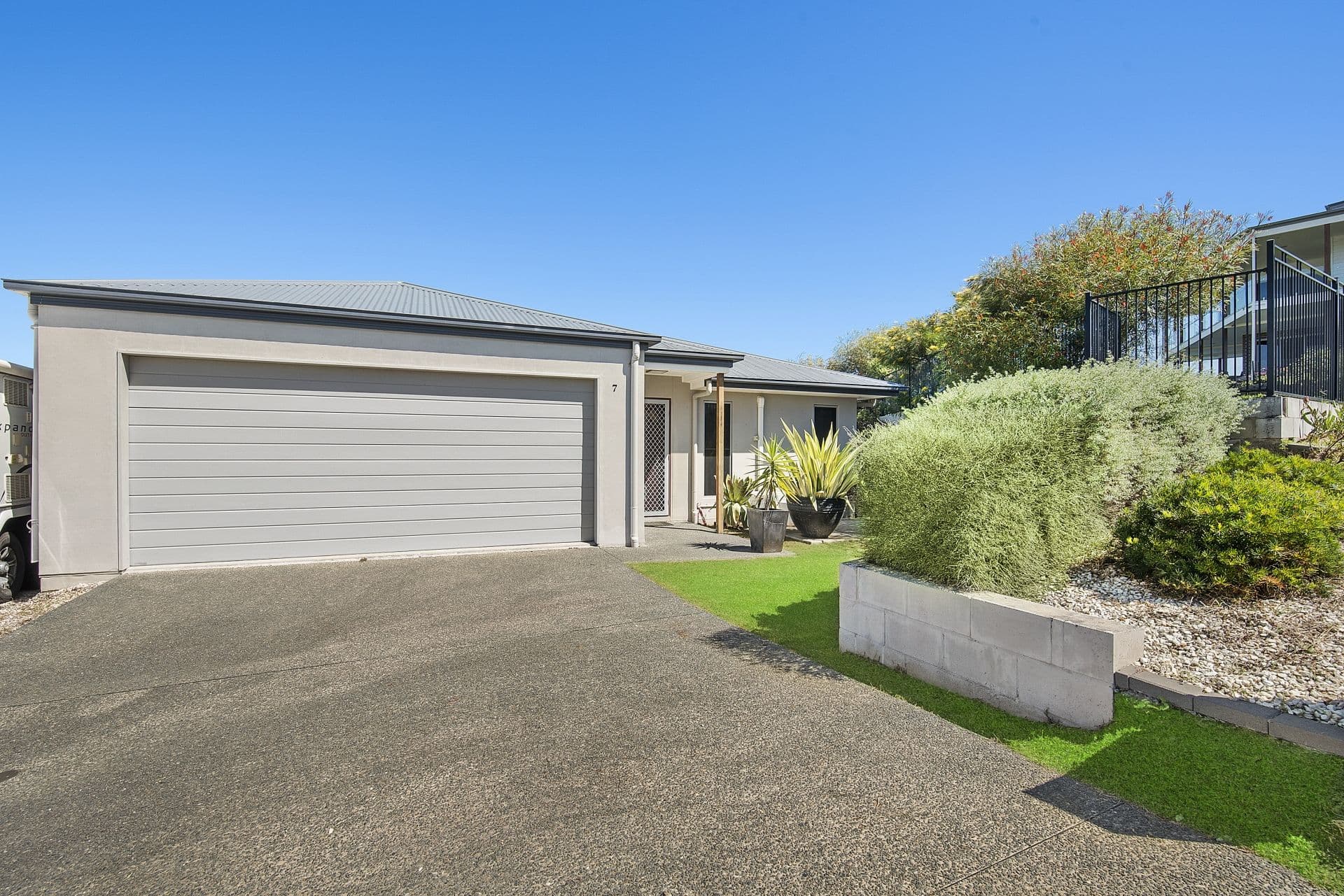 7 Hobby Court, Mango Hill QLD 4509, Mango Hill - Thumbnail 2