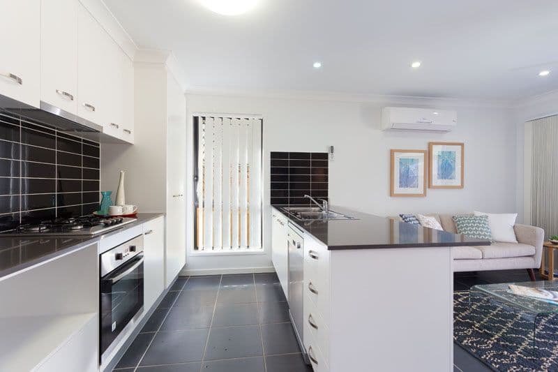 92 Cobblestone Avenue, Logan Reserve QLD 4133, Logan Reserve - Thumbnail 6
