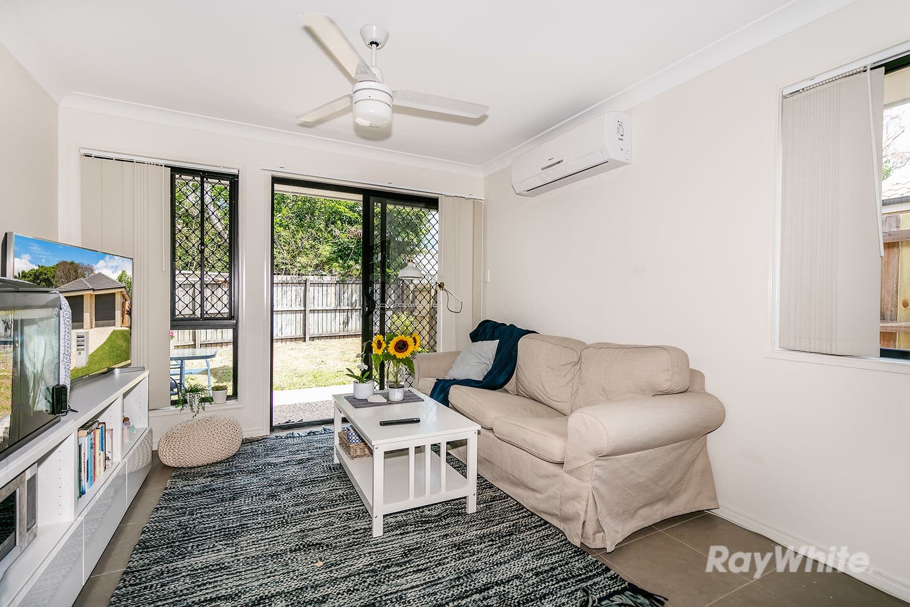 28 Adelaide Street, Kingston QLD 4114, Kingston - Thumbnail 2
