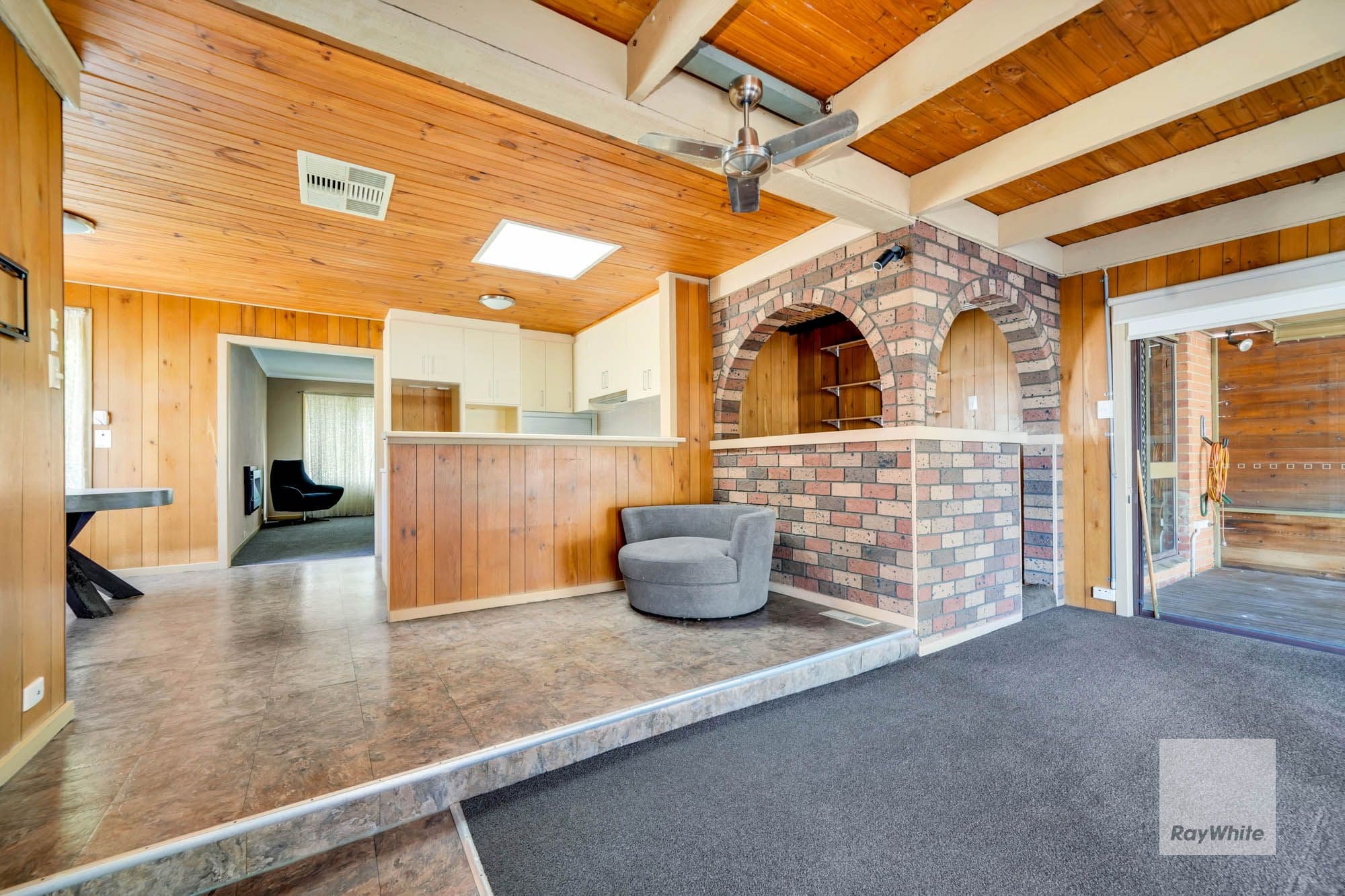 6 Tadstan Drive, Tullamarine VIC 3043, Tullamarine - Thumbnail 8
