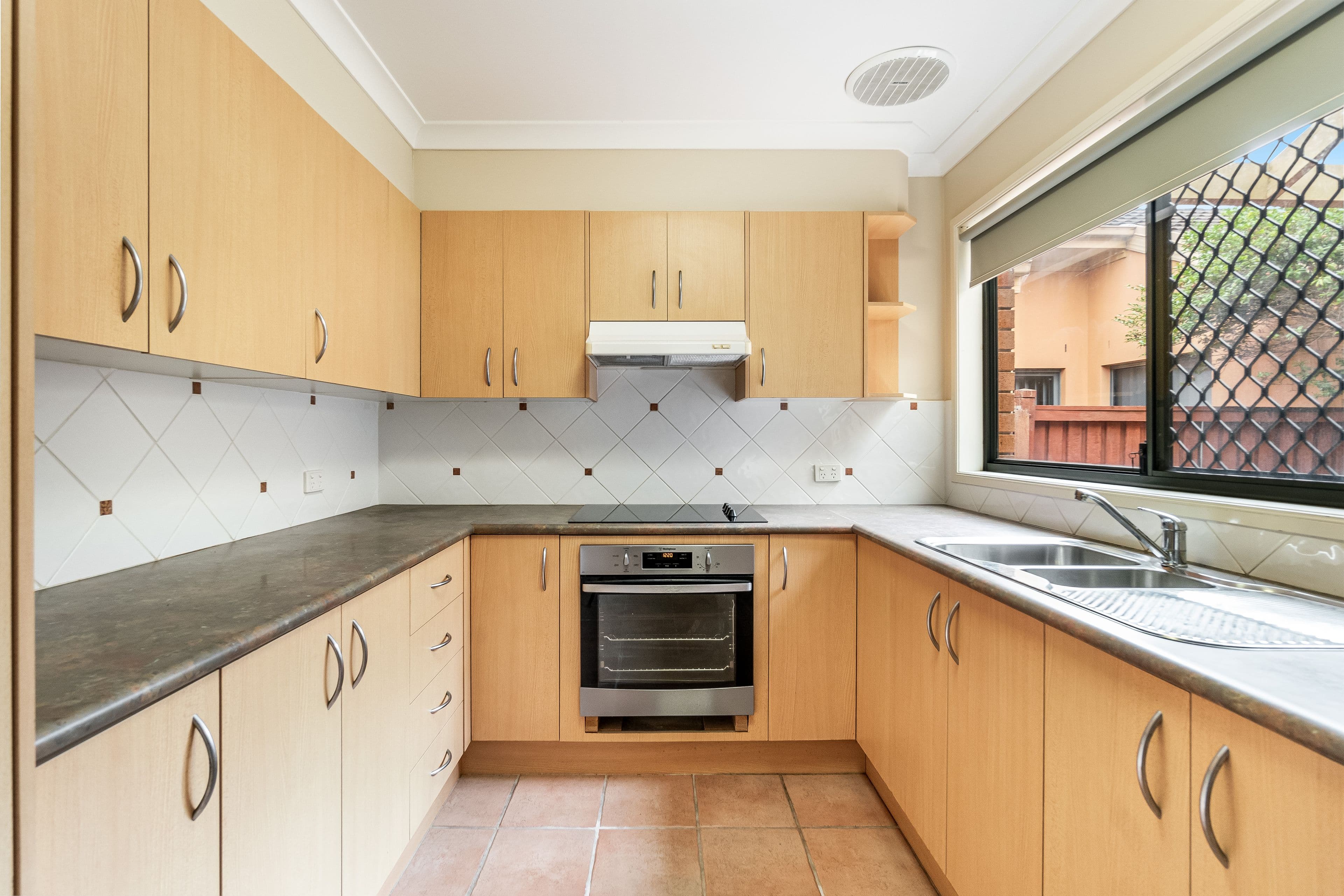18 Beachside Way, Yamba NSW 2464, Yamba - Thumbnail 4